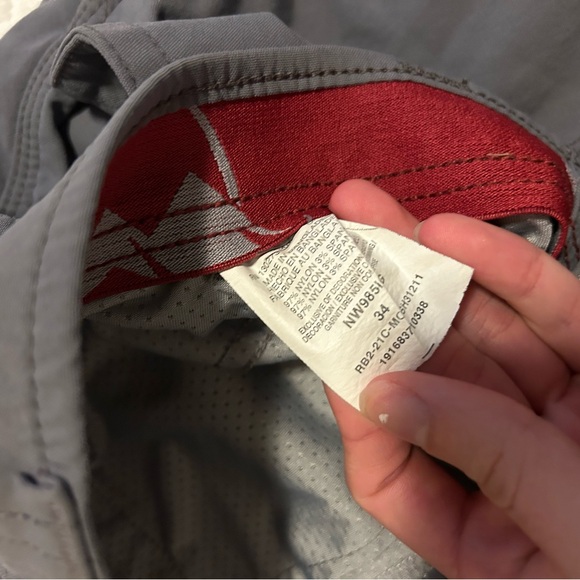 Wrangler shorts size 34 - Picture 3 of 3